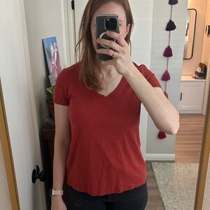 Susina Terracotta Short Sleeve V-Neck Tee